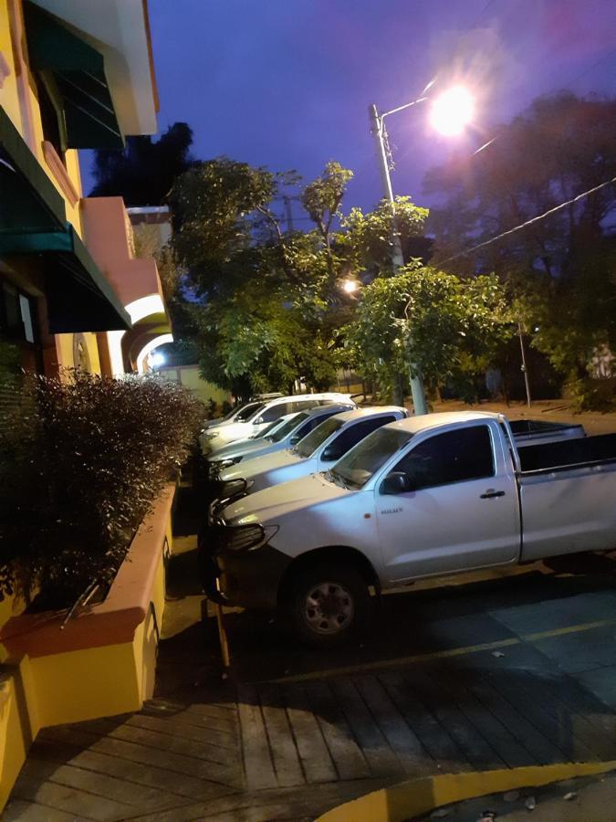 Hotel Brandts Los Robles De San Juan Managua Exterior foto