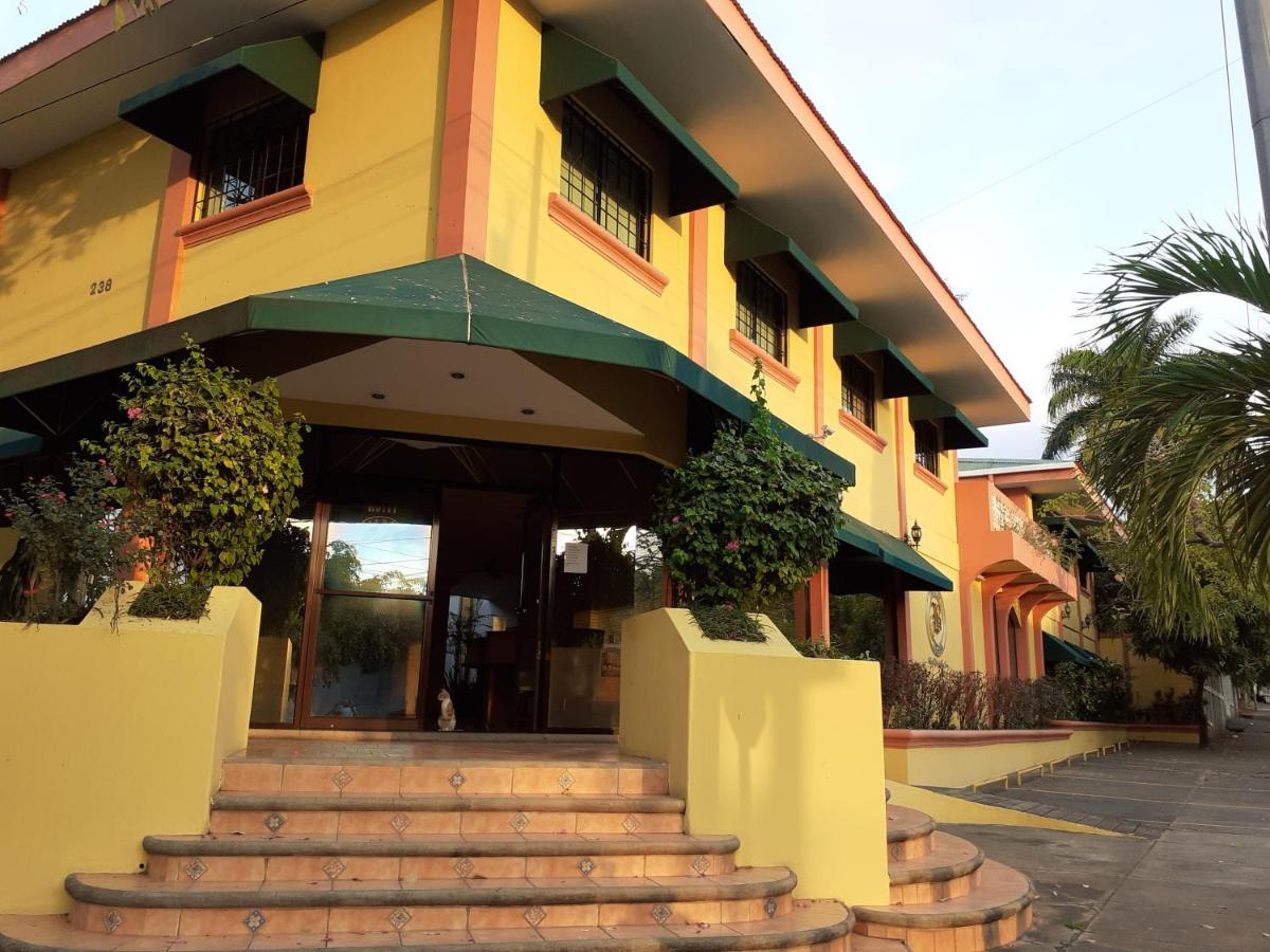 Hotel Brandts Los Robles De San Juan Managua Exterior foto